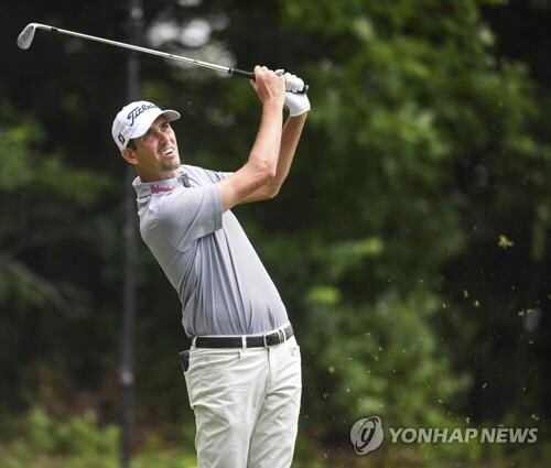 '행운아' PGA투어 해들리…생애 첫 홀인원으로 플레이오프 진출