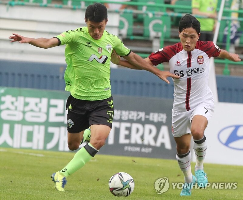 Title race heats up while undefeated streaks end in K League