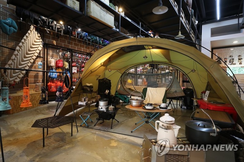 코로나에 캠핑용품 호황…수출입도 역대 최대