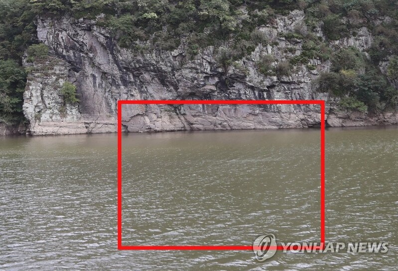 [물에 빠진 국보] ①반구대암각화, 세계적 유산 자부하지만…큰비 오면 수몰