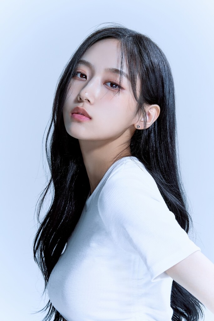 서리, 신곡 '다이브 위드 유'…데이식스 제이 피처링