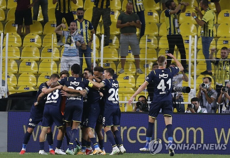 '김민재 결장' 페네르바체, 유로파리그 PO 1차전 1-0 승리