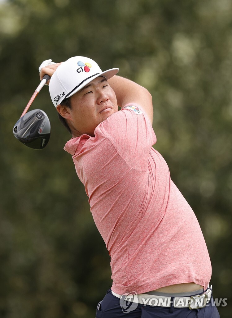 임성재, PGA 투어 PO 1차전 2R 17위로 껑충…람, 단독 선두