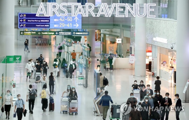 Incheon airport's passenger traffic hits high for 2021 in early Aug.