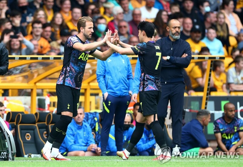'하필 이때'…월드컵 최종예선 앞두고 손흥민 '부상 적신호'