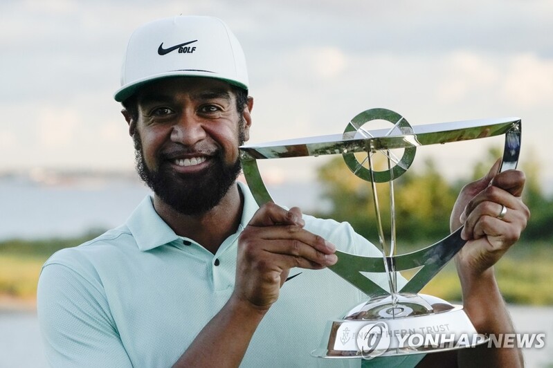 5년 5개월 우승 갈증 푼 피나우, 남자골프 세계랭킹 9위로