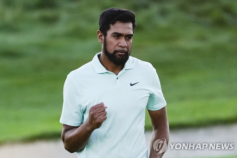 1천975일 기다림 끝에 우승했는데…피나우의 차분한 세리머니