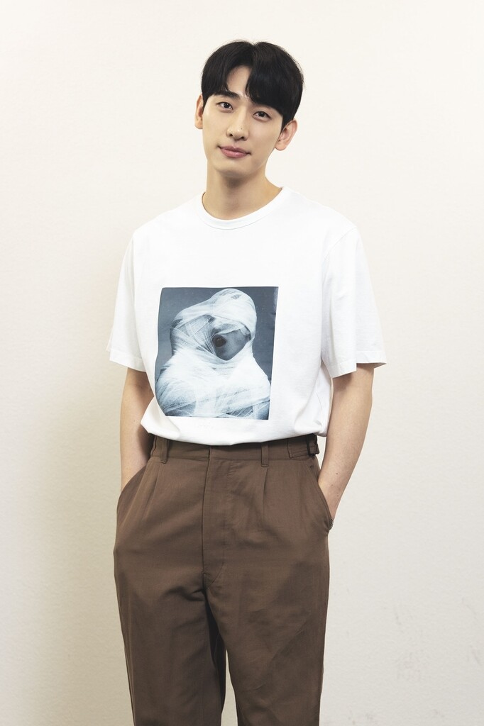 '너는 나의 봄' 윤박 "1인2역이라 더 욕심났던 작품"