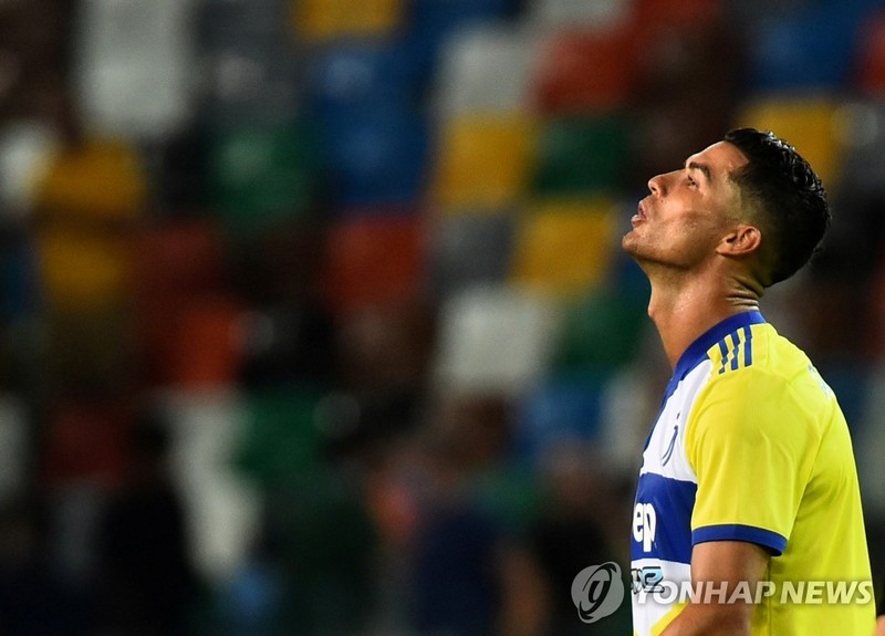 호날두, 맨시티 가나…"유벤투스 '이적 허용' 의사 밝혀"