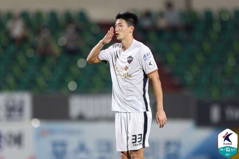 '조규성 극장골' 김천, 수적 열세 딛고 전남과 2-2 무승부