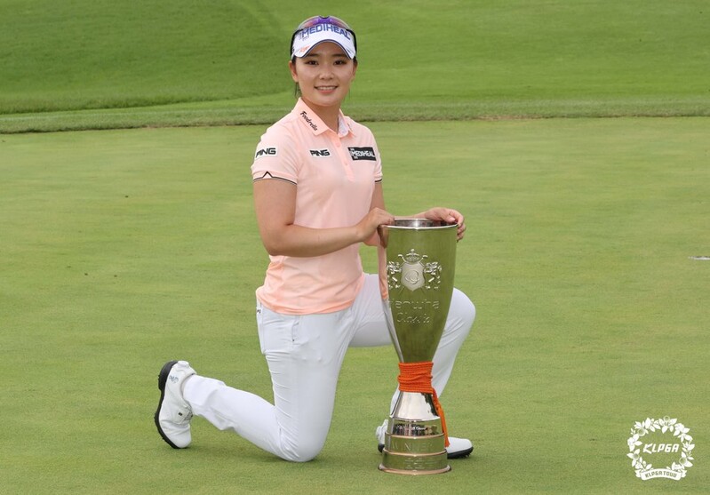 KLPGA 투어 메이저 대회 우승 이다연, 세계 랭킹 55위로 상승