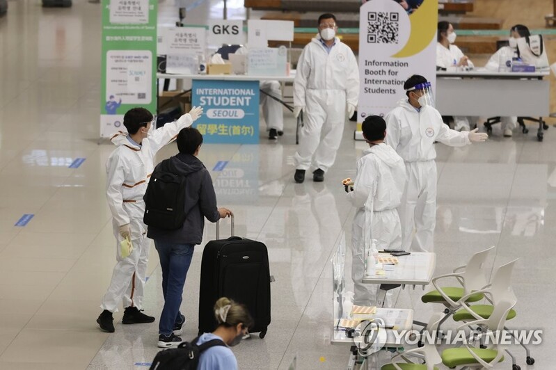 New infections spike to over 2,000 again, delta cases rising at alarming pace