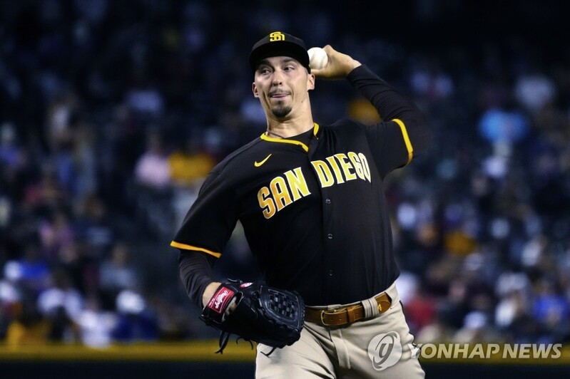샌디에이고, 와일드카드 공동 2위로…스넬 7이닝 노히트