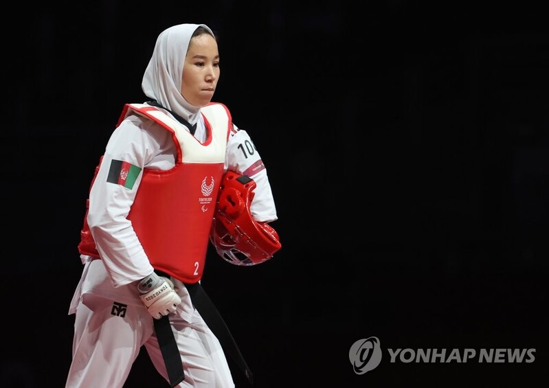 -패럴림픽- 아프간 태권도 선수 쿠다다디, 꿈의 무대서 '희망의 발차기'
