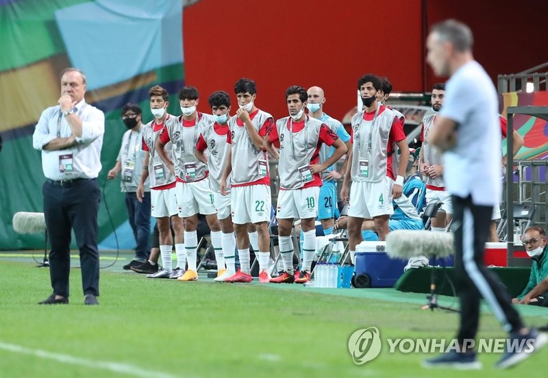 15년 만에 적장으로 돌아온 아드보카트 "만족스러운 결과"