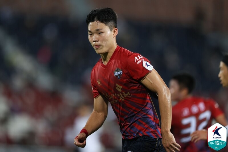 '잇몸'도 강한 김천, 이랜드 3-1 제압…8경기 무패 선두(종합2보)