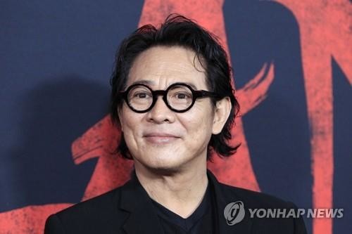 "중국인 아니다"…리롄제·류이페이도 중국서 퇴출 위기