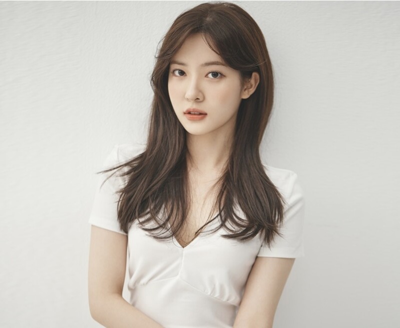 어썸이엔티, 조수민과 법적분쟁에 "계약의무 위반 한번도 없어"