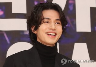 Lee Dong-wook takes on leading role for new drama 'Bad and Crazy'
