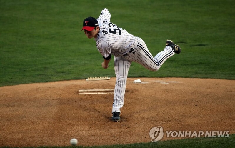 LG 함덕주, 연습경기 2이닝 투구…11일 등판 후 1군행 결정