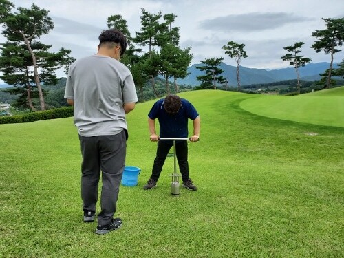 보은군, 관내 골프장 2곳 농약 잔류량 검사