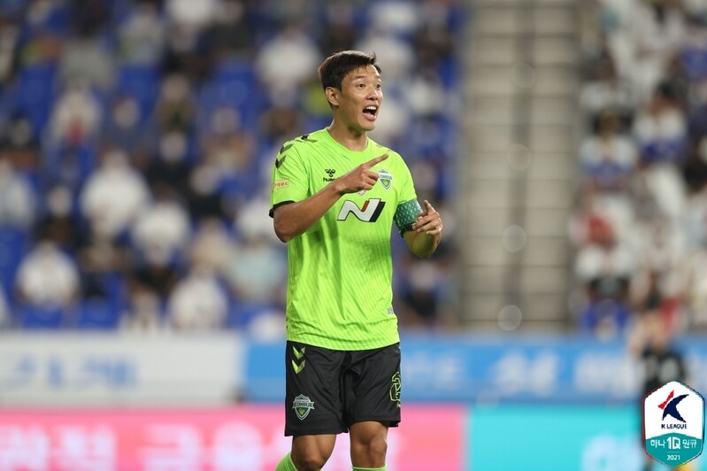 여전히 빛나는 녹색전사들…전북의 역전 우승, 김상식에 달렸다