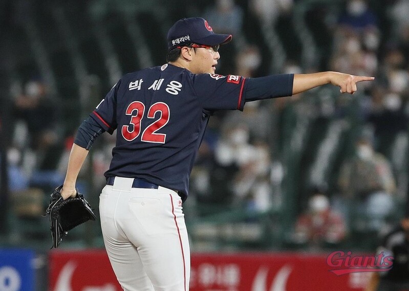 롯데 '안경 에이스' 박세웅, 후반기 '최동원급' 특급 활약