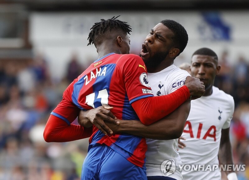 '손흥민 부상 결장' 토트넘, C.팰리스에 0-3 완패…시즌 첫 패
