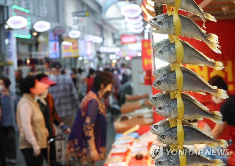추석 맞아 전통시장 주변도로 2시간 주차 허용…내일부터 열흘간