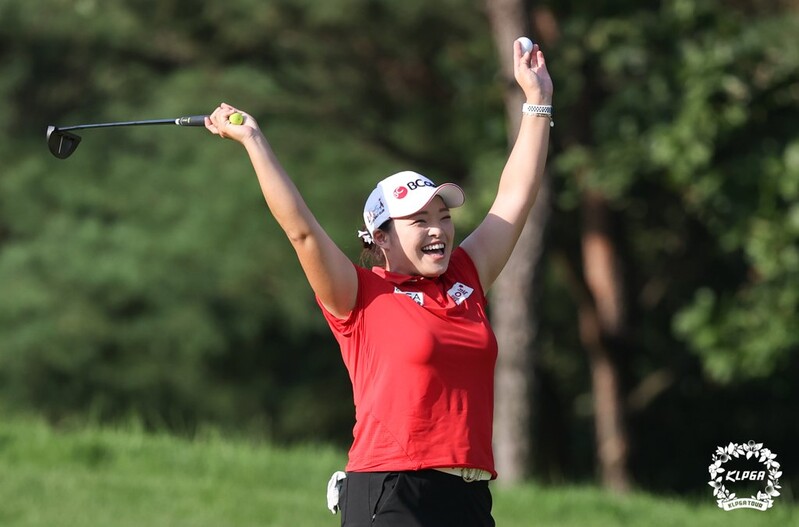 '가을 여왕' 장하나 "20승 목표…평균 타수 1위도 욕심나요"(종합)