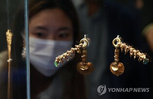 Special exhbition in Gongju commemorates 50th anniv. of excavation of King Muryeong's tomb