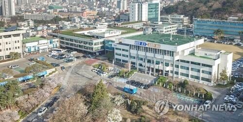 경기도, 하천 산책로에 '반려견 야외쉼터' 시범사업