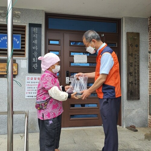 산청군, 홀로 어르신 대상 반찬 배달 재게