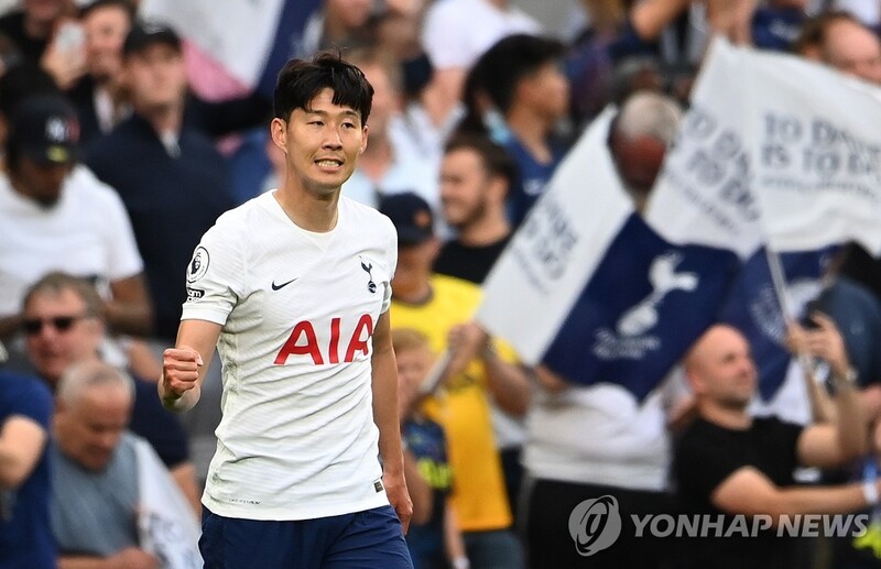 종아리 다친 손흥민, 복귀는 언제쯤?…20일 첼시전 유력