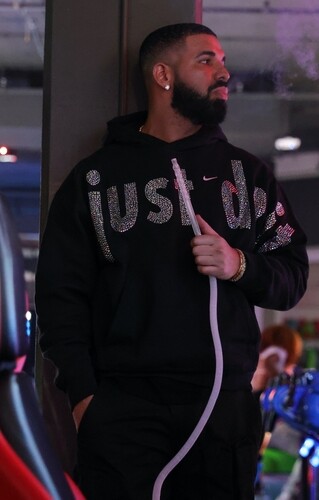 빌보드 집어삼킨 드레이크…메인 싱글차트 '톱10' 중 9곡