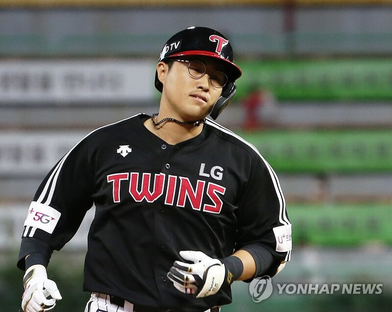 LG 채은성, 3경기 연속 홈런…홀로 뜨거운 방망이