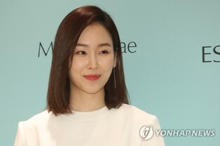 Film 'Cassiopeia' starring Ahn Sung-ki and Seo Hyun-jin begins filming