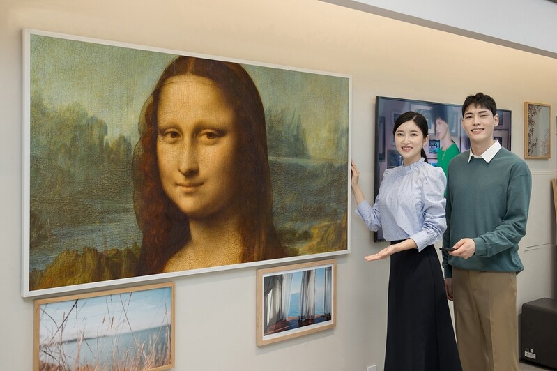 Samsung signs partnership with Louvre for art subscription service on TV