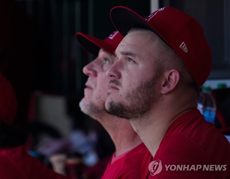 MLB 슈퍼스타 트라우트 '시즌 아웃'…"돌아온다면 매우 놀랄 것"