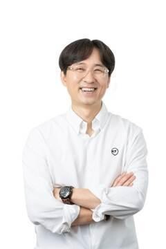 고민 견적 내드립니다…장항준의 웹예능 '견적왕'