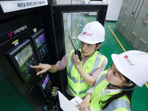 (LEAD) LG Uplus seeks to boost smart factory biz