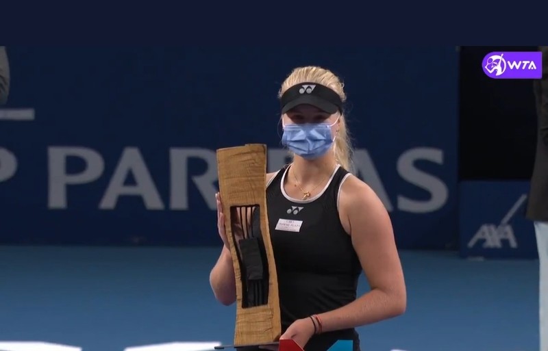 2002년생 타우손, 오스타펜코 꺾고 룩셈부르크오픈 테니스 우승