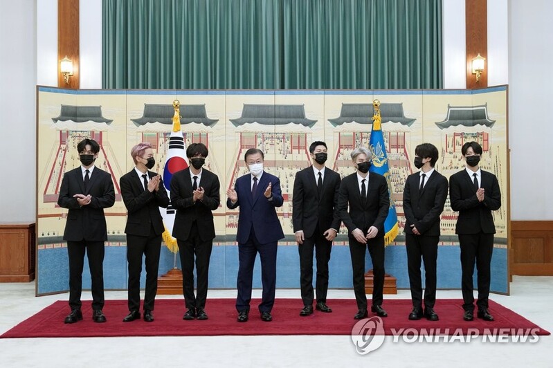 문대통령·BTS 초청 유엔 SDG란…"미래비전 제시 최적 무대"