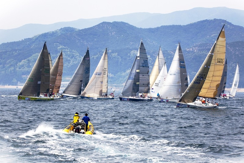 울진서 코리아컵 국제요트대회…8개국 30여 척 참가