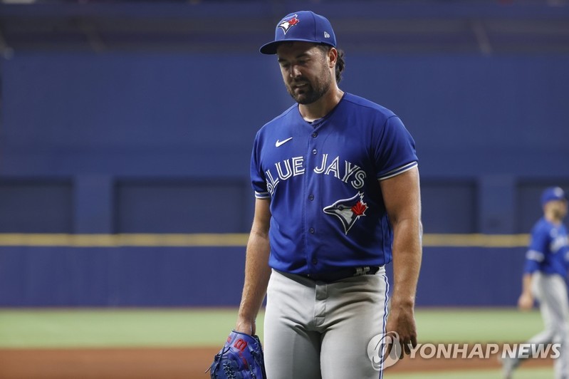 다시 쫓기는 토론토…와일드카드 3위 양키스와 반 경기 차