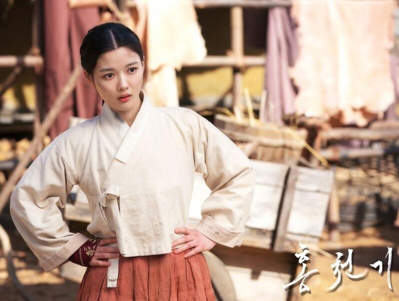 "中누리꾼들, 한복 명나라 의상" 억지주장에 서경덕 "한심"