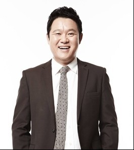 김구라, 늦둥이 아빠 됐다…추석연휴 직전 출산