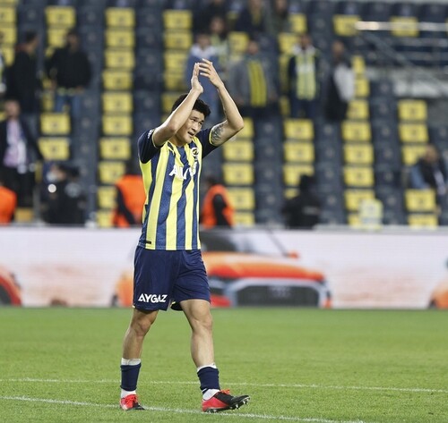 터키 축구 전설도 김민재 극찬…"우리 리그에 과분한 선수"