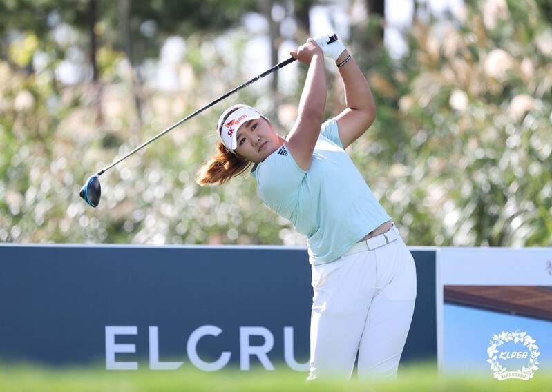 섬에서만 3승 유해란 "저 장타자 아니에요…퍼트가 우승 요인"