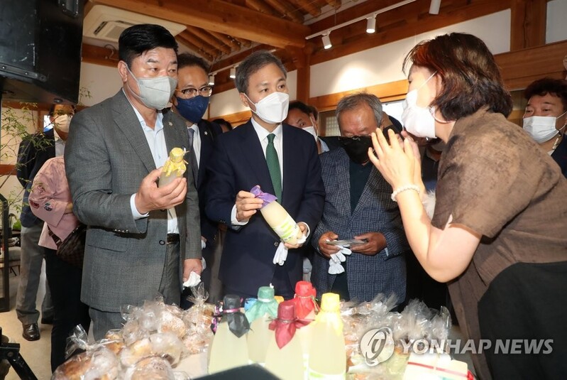 전주한옥마을에 지역 가공식품 알리는 '전주 맛배기' 개관
